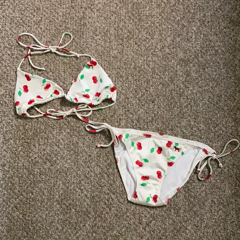 NWT Victoria’s Secret PINK Cherry String Bikini